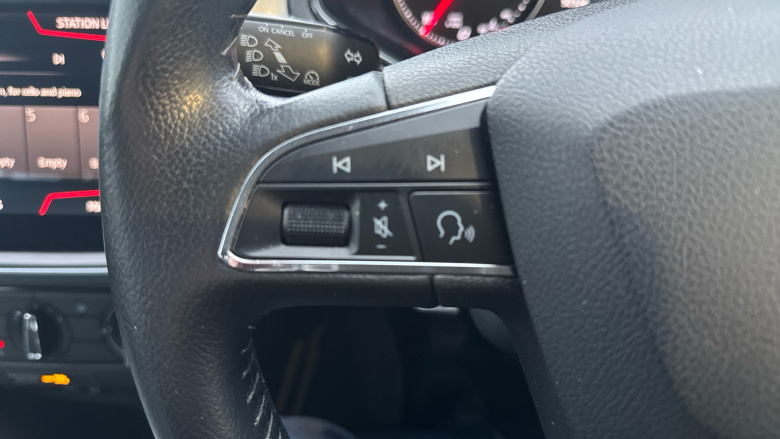 SEAT Arona 1.0 TSI SE Technology 5dr Petrol Hatchback